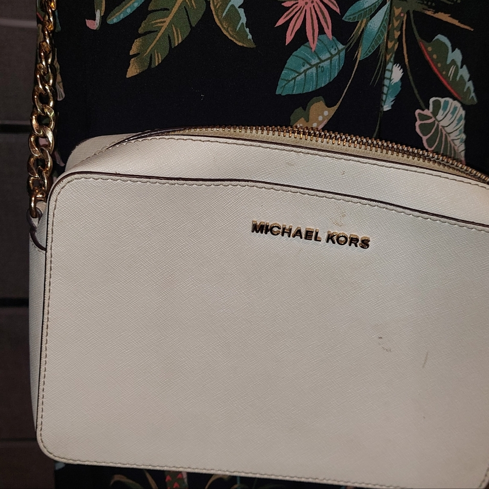 Michael Kors Ivory Crossbody Bag with Gold Chain